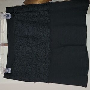 Cabi Lace Tiered Stretch Mini Skirt Rich Black Side Zipper Size 10